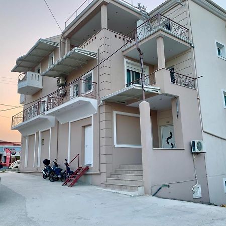 Lefkáda Rosa'S Apartments מראה חיצוני תמונה